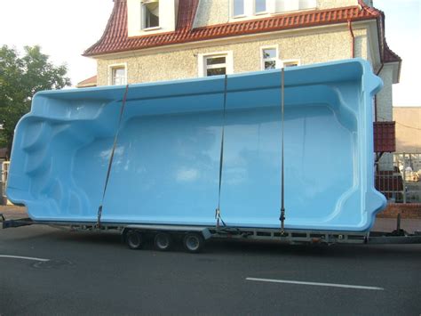 polnische SWIMMINGPOOL SCHWIMMBECKEN von BLASK in FFO in München ...