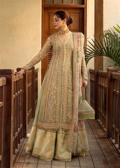 Crimson X Saira Shakira Aik Jhalak Wedding Collection – Shikargah ...