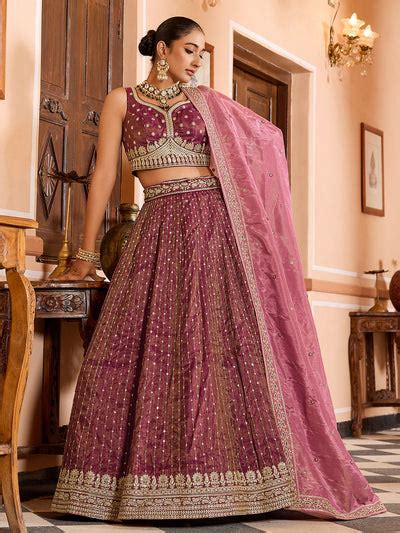 Shop Elegant Designer Lehengas for Women Online in India – houseofpanchhi