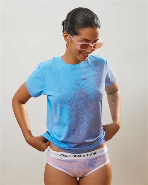 Buy Trendy Color Changing T-Shirt for Ladies at CMGE Beach Club