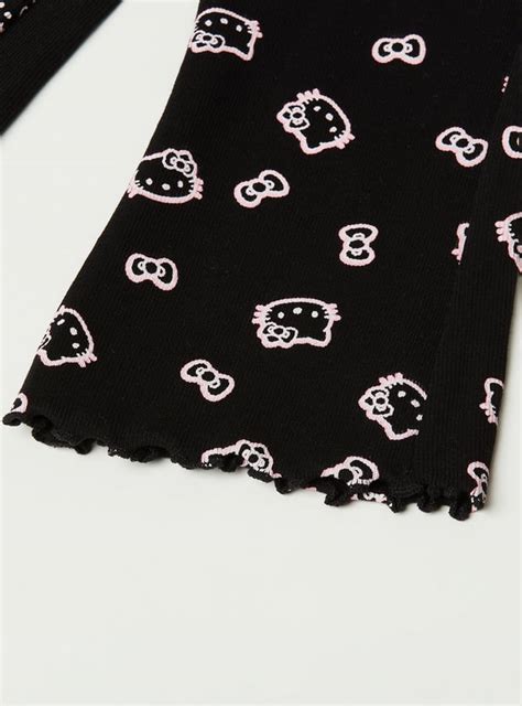 Buy Girls Hello Kitty Print Top and Trousers Online at just Rs. 699.0 ...
