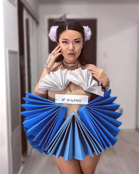 My OnlyFans Halloween costume : r/OnlyFans