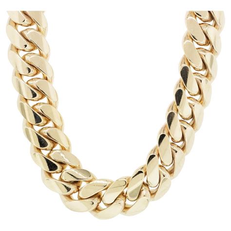 10k Yellow Gold 20mm Cuban Link 22 inch Chain Necklace For Sale at ...