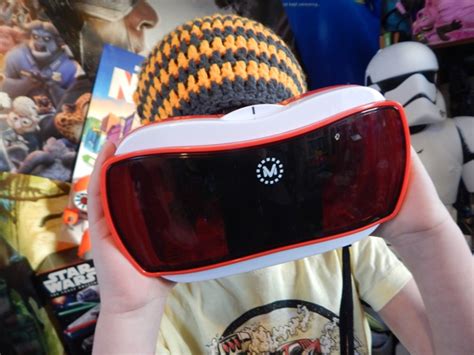 Rezultat imagine pentru View-Master Virtual Reality How Works