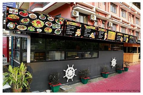 THAZA FAMILY FOOD PARK, Alappuzha - CCSB Rd Kodiveedu Alappuzha ...