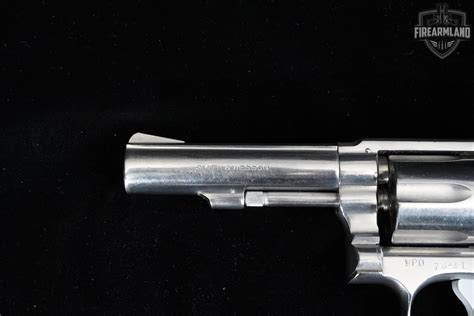 1979 Smith & Wesson (S&W) Model 64-3 38 Special 4" Stainless Steel S&W ...