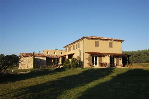 LE MAS DU PONT ROMAN (Mane) - Hotel Reviews, Photos, Rate Comparison ...