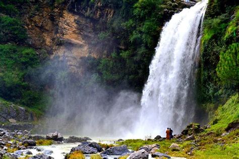 देश-विदेश के 7 सबसे खूबसूरत झरनें, देखकर हर कोई रह जाता है दंग (See ...