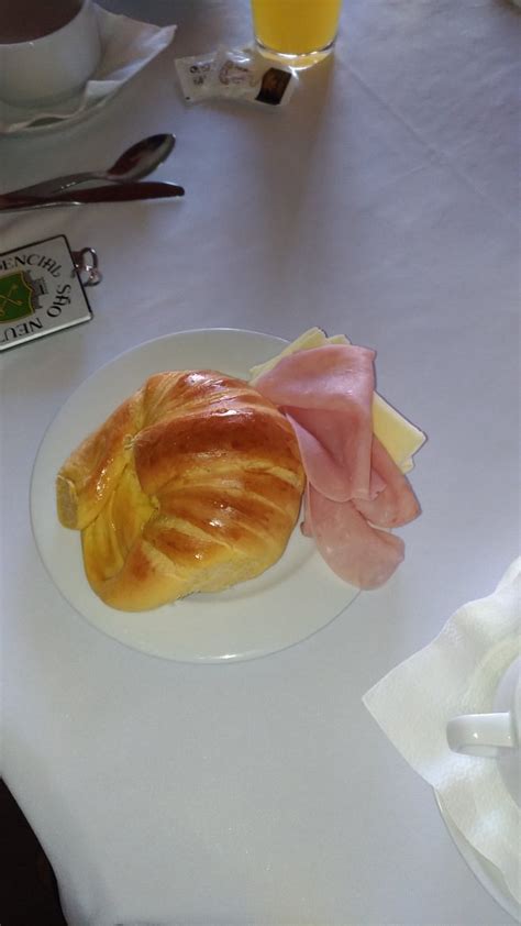 RESIDENCIAL S. NEUTEL (Chaves) - Hotel Reviews, Photos, Rate Comparison ...