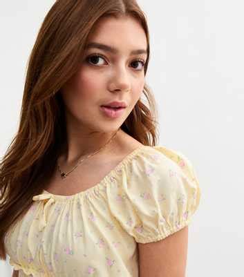 Bauchfreie Tops für Mädchen | Crop-Tops | New Look