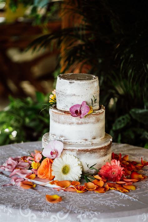 Download wallpaper 2368x3552 cake, pastries, dessert, flowers, petals ...