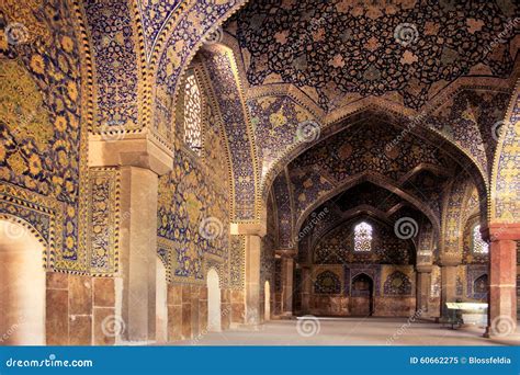 The Shah Mosque (Imam Mosque) on Naqsh-e Jahan Square in Isfahan City ...