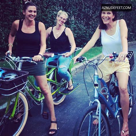 ANDREA FUJII Feet - AZNudeFeet