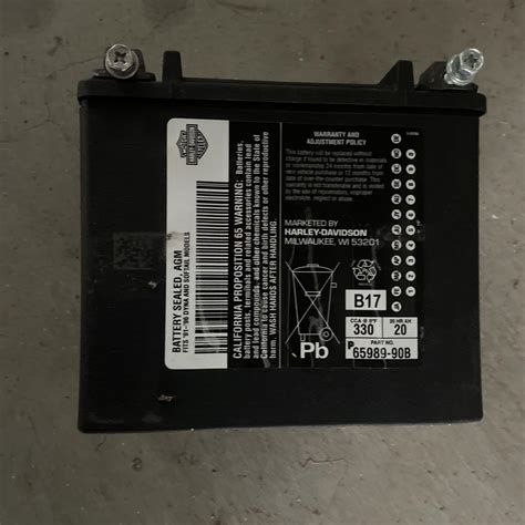 ハーレー 純正バッテリー by メルカリ
