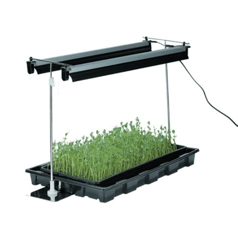 PVC Grow Light Stand 的图像结果