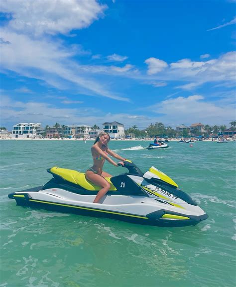 ava nucci 🦋 | 💜 | Instagram