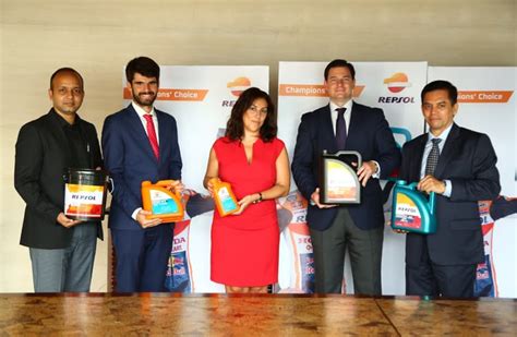 Repsol synthetic motorcycle oil launched in India | Autocar Professional