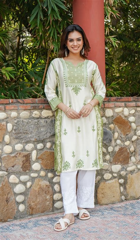 House Of Kari(Chikankari Clothing) - Saba Chikankari kurta in Chanderi ...