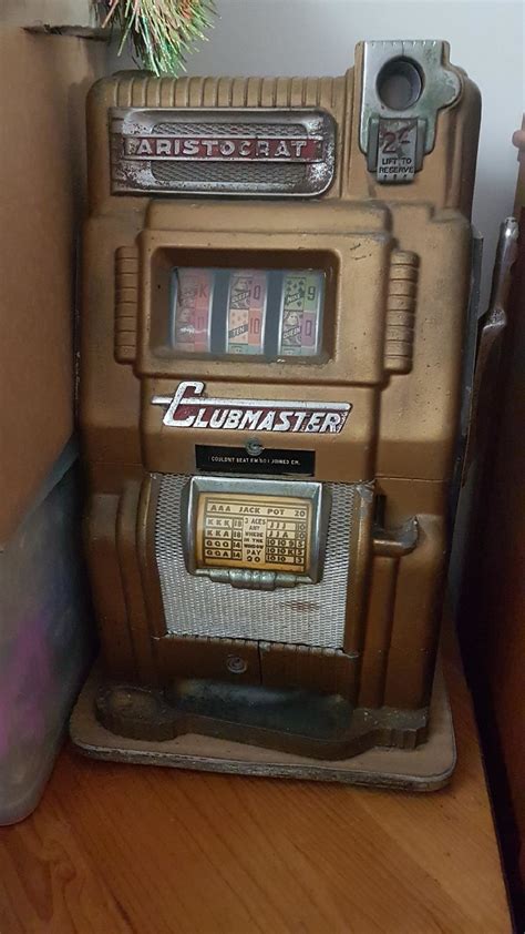 old indian slot machine value,In recent years