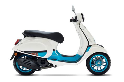 Vespa Primavera Color Vibe 150: price, consumption, colors
