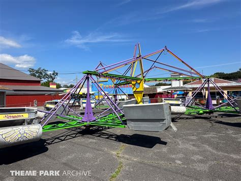 Scrambler at Sylvan Beach Amusement Park | Theme Park Archive