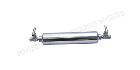 SS 304 Transformer Oil Sampling Bottle Manufacturer, Supplier In Mumbai ...