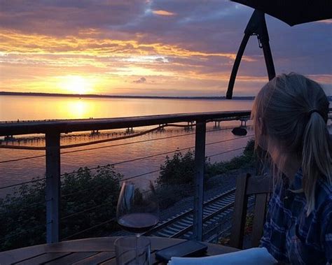 THE CHRYSALIS INN & SPA BELLINGHAM, CURIO COLLECTION BY HILTON - Hotel ...