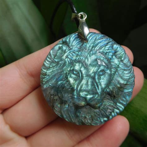 Buy Lion Crystal. Carved Lion Pendant. Labradorite Lion. Labradorite ...
