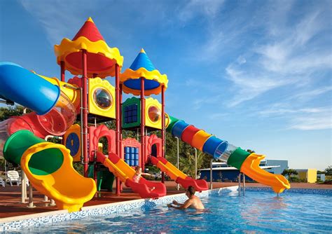 Aminess Planet Camping Maravea Resort Pool: Pictures & Reviews ...