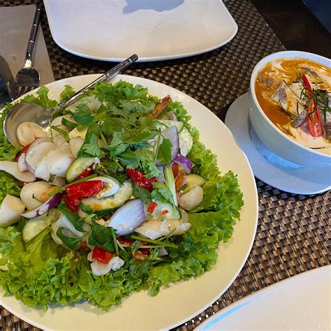 SUVARNAPHUM, Amsterdam - Slotervaart Zuid - Menu, Prices & Restaurant ...