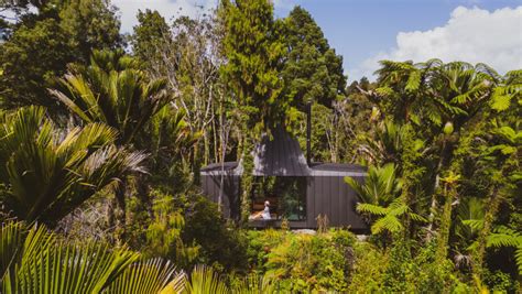 Canopy Camping Escapes | BIV Punakaiki | Accommodation in West Coast ...