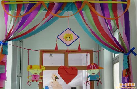 幼儿园走廊吊饰装饰图片6张_环创屋