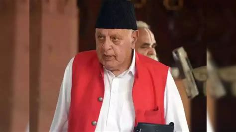 ED summons former JK CM Farooq Abdullah in money laundering case : पहले ...