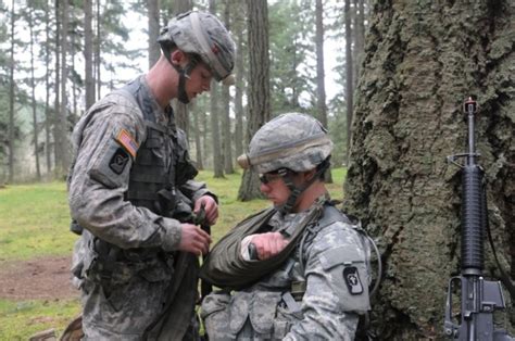 Medical soldiers train in preparation for Expert Field Medical Badge ...