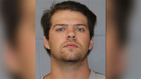'Tiger King' star Dillon Passage arrested for DWI | FOX 7 Austin