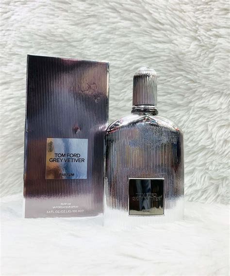 Tom Ford Grey Vetiver – Scent Villa