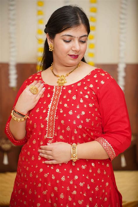 Buy Skirt Suit & Wedding Suits For Women - Apella