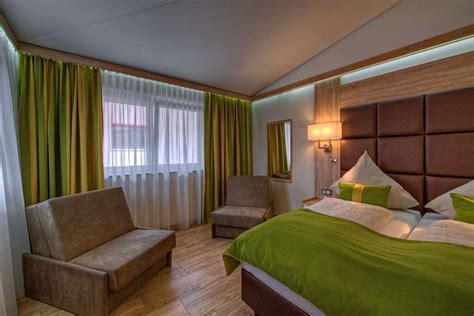 BEST WESTERN PLUS HOTEL FUESSEN (Fussen) - Hotel Reviews, Photos, Rate ...
