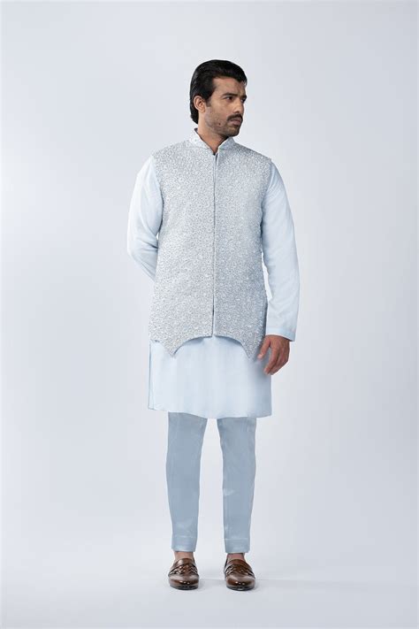 FROZEN BLUE HAND EMBROIDERED BUNDI SET – Arjuun Kilachand