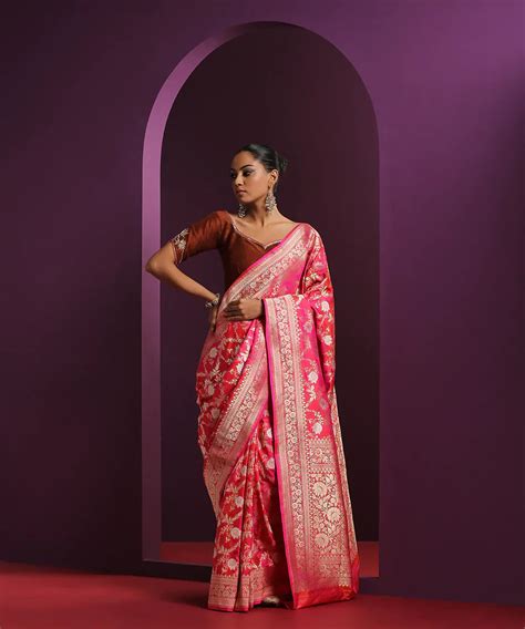 Red And Pink Dual Tone Handloom Pure Katan Silk Banarasi Saree With So ...