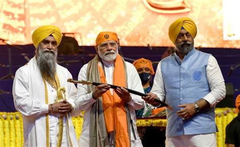 PM participates in the celebrations of 400th Parkash Purab of Sri Guru ...