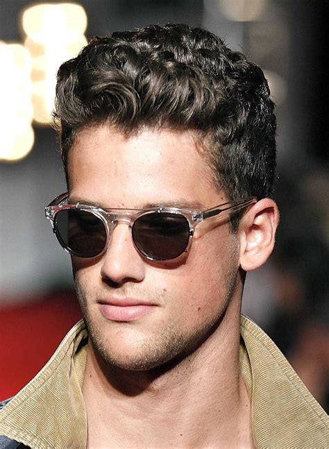 20 beste Ideen Herrenfrisur lockig (2021) – Manner frisuren ideens