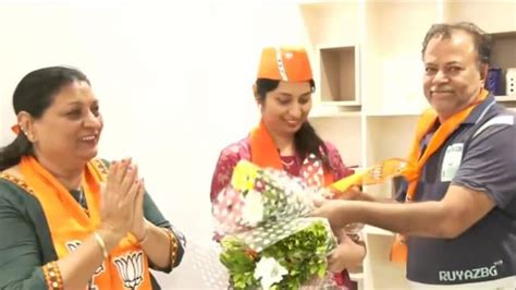 One killed, three injured in accident on Greater Noida Expressway ...