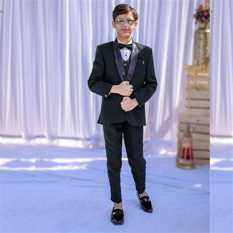 Buy Solid Green Boys Suit – Mumkins