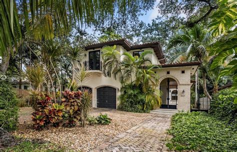 Miami Beach Villa Vacation Rentals - Florida, United States | Airbnb