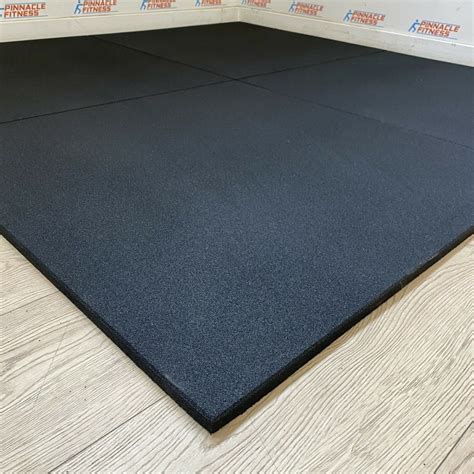 Gym Flooring UK | Rubber and Heavy Duty Tiles and Flooring For Gyms