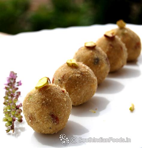 Aval laddu | Poha ladoo | Flattened rice balls | Avalakki laddu-How to ...