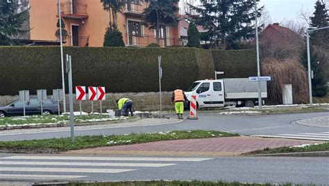 Naprawa ronda w Limanowej - DK 28 - Limanowa.in