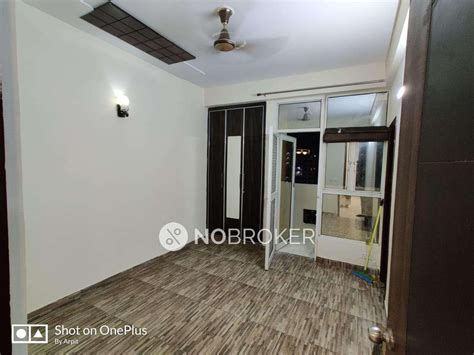 Divyansh Flora Gaur City 2 Divyansh Flora - Without Brokerage Semi ...