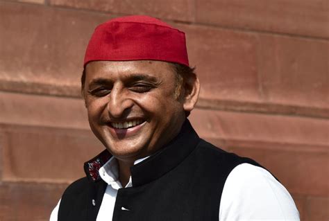 Akhilesh condemns Jain temple demolition in Mumbai